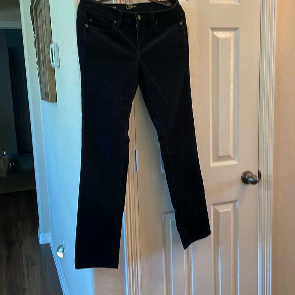Ann Taylor Loft modern straight black corduroy jeans 6